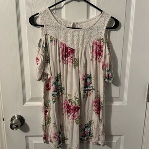 Torrid size 0 flowered top
